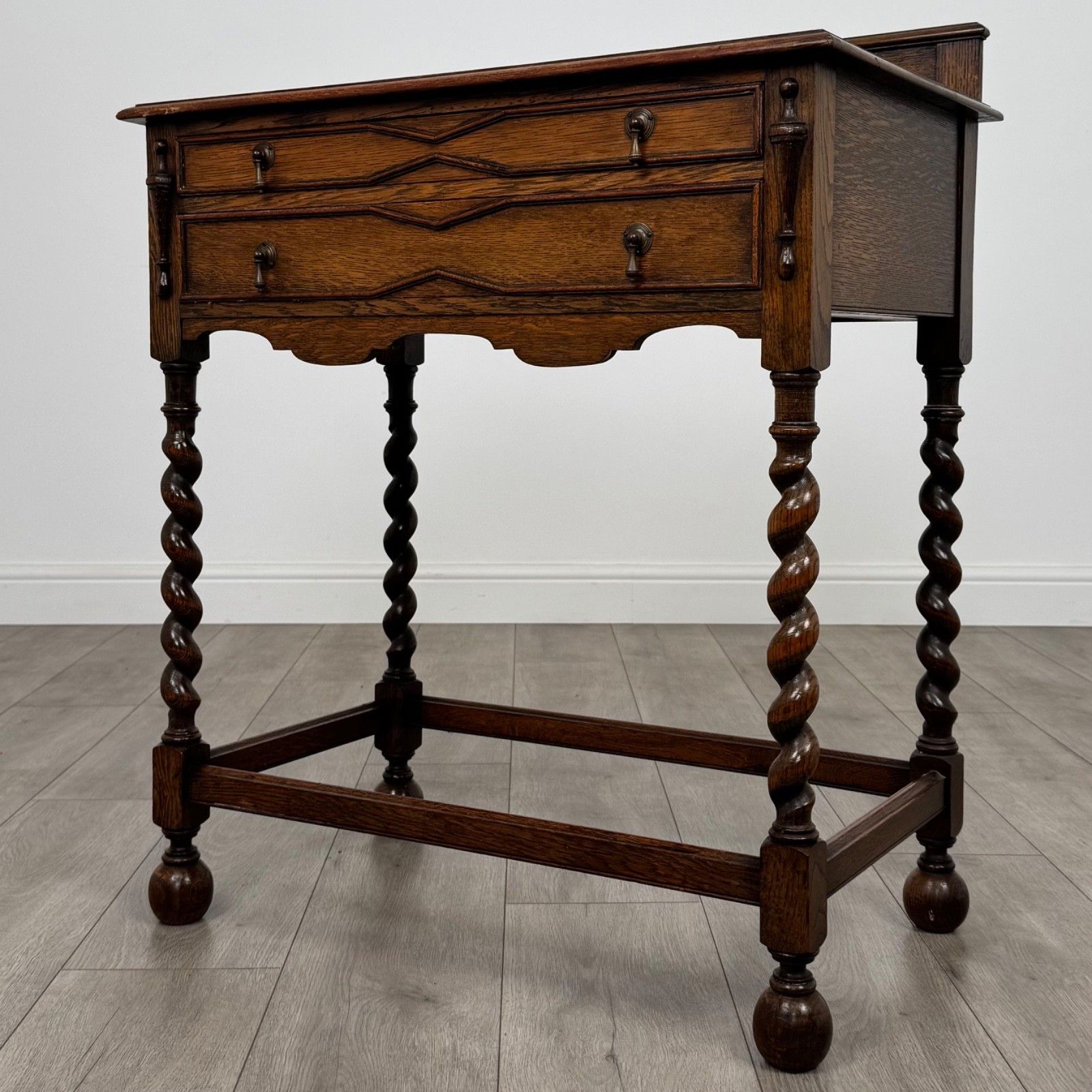 Antique 20th Century Fine Quality Jacobean Side Table In Oak photo furniture