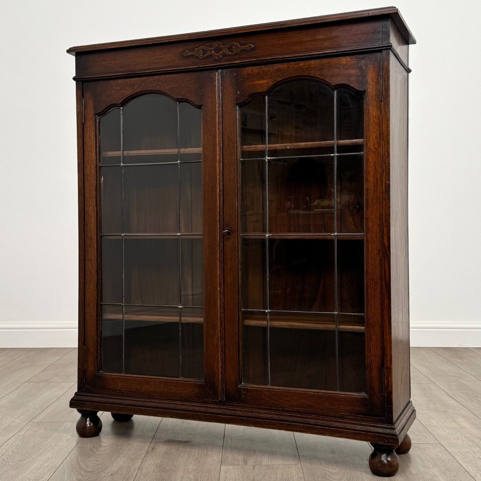Antique 20th Century Good Quality Display Cabinet In Oak photo Furniture