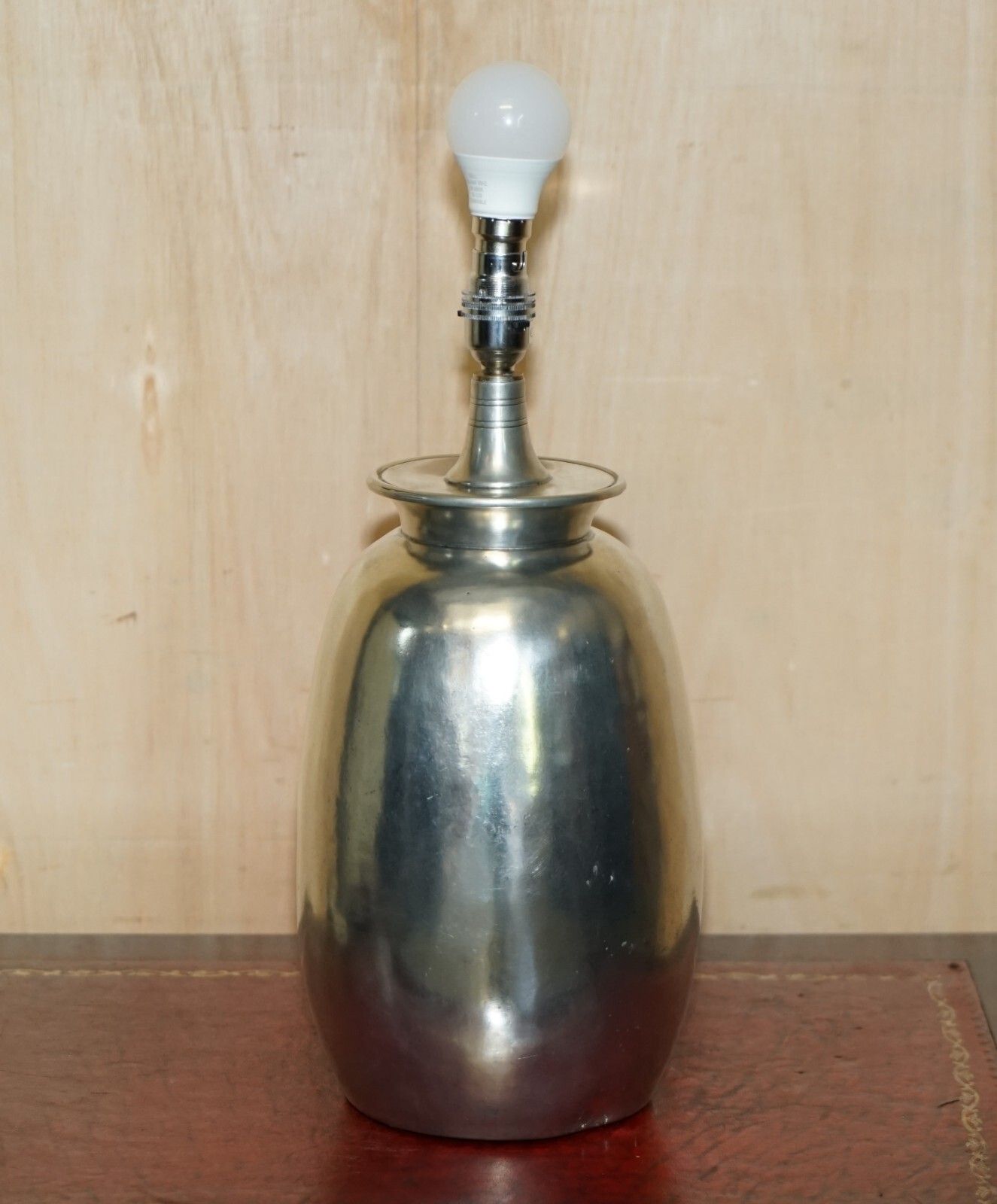 Large Owl Stamped Arte Italica Tavola Marinoni Vase Dome Shaped Pewter Lamp photo Lighting