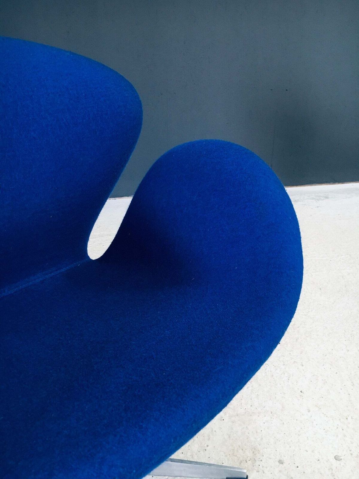 1400.0 Mid Century Modern Scandinavian Design Swan Chair Van Arne Jacobsen, Denemarken, Jaren 1970 photo