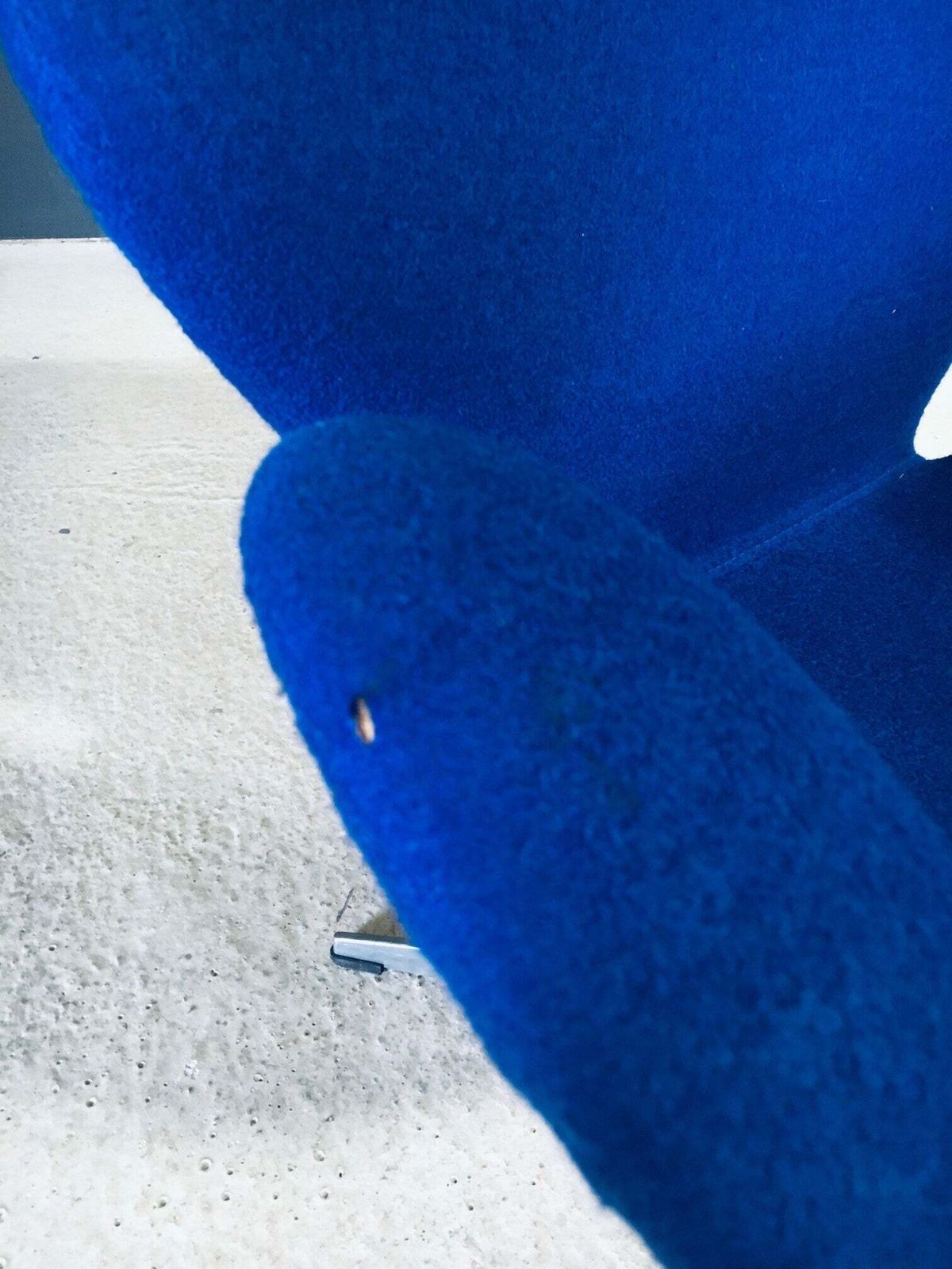 photo buy Mid Century Modern Scandinavian Design Swan Chair Van Arne Jacobsen, Denemarken, Jaren 1970