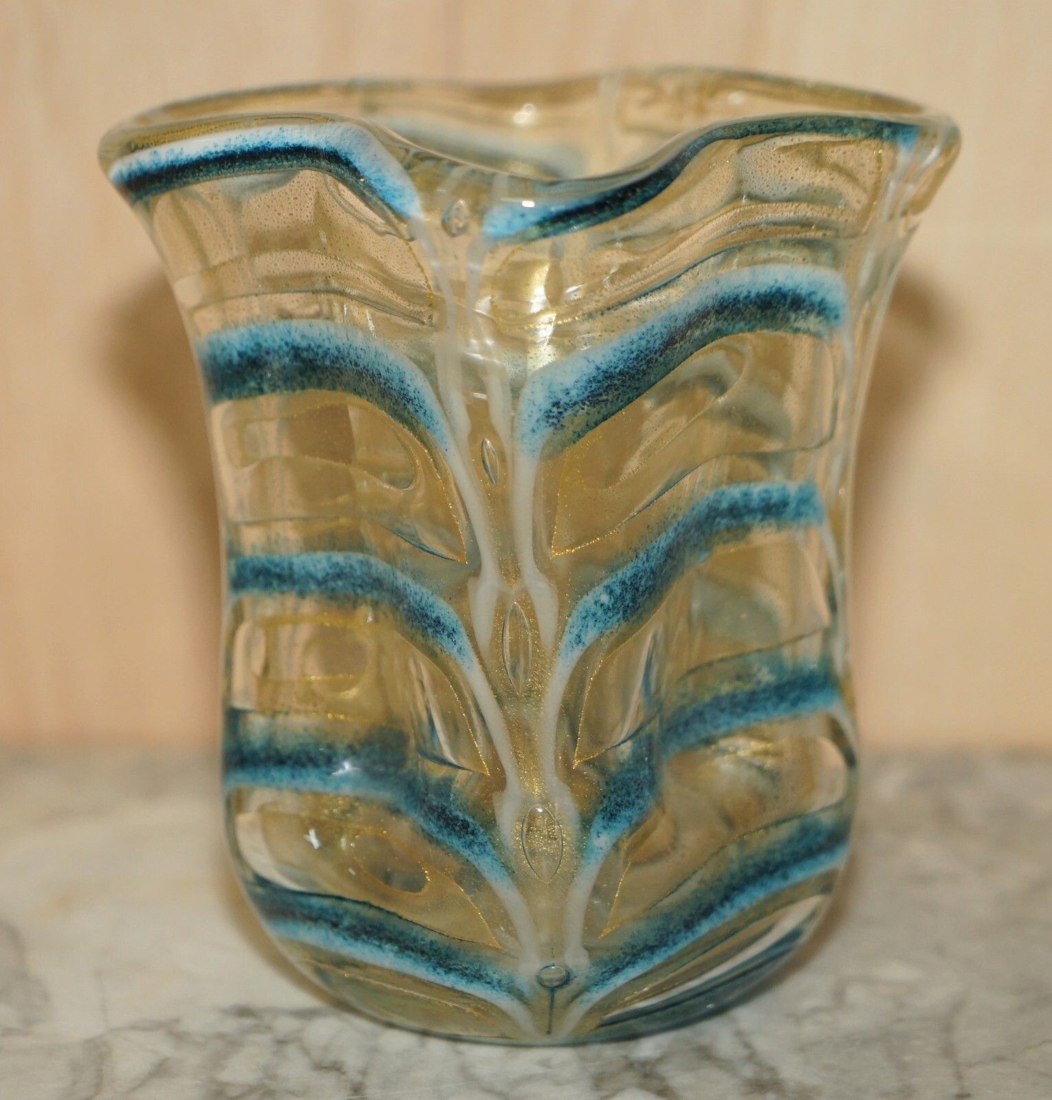 375.0 Beautiful Decorative Custom Made Decorative Glass Vase With Crimped Design photo