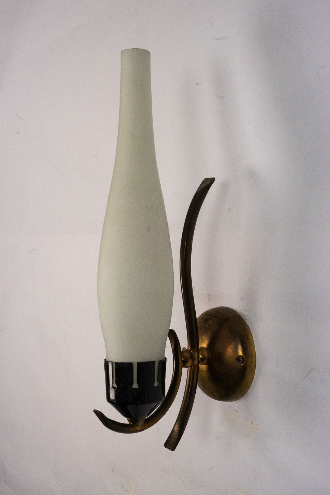 910.0 Pair Of Mid Century Sconces In Arredoluce Manner. Italy 1950s photo