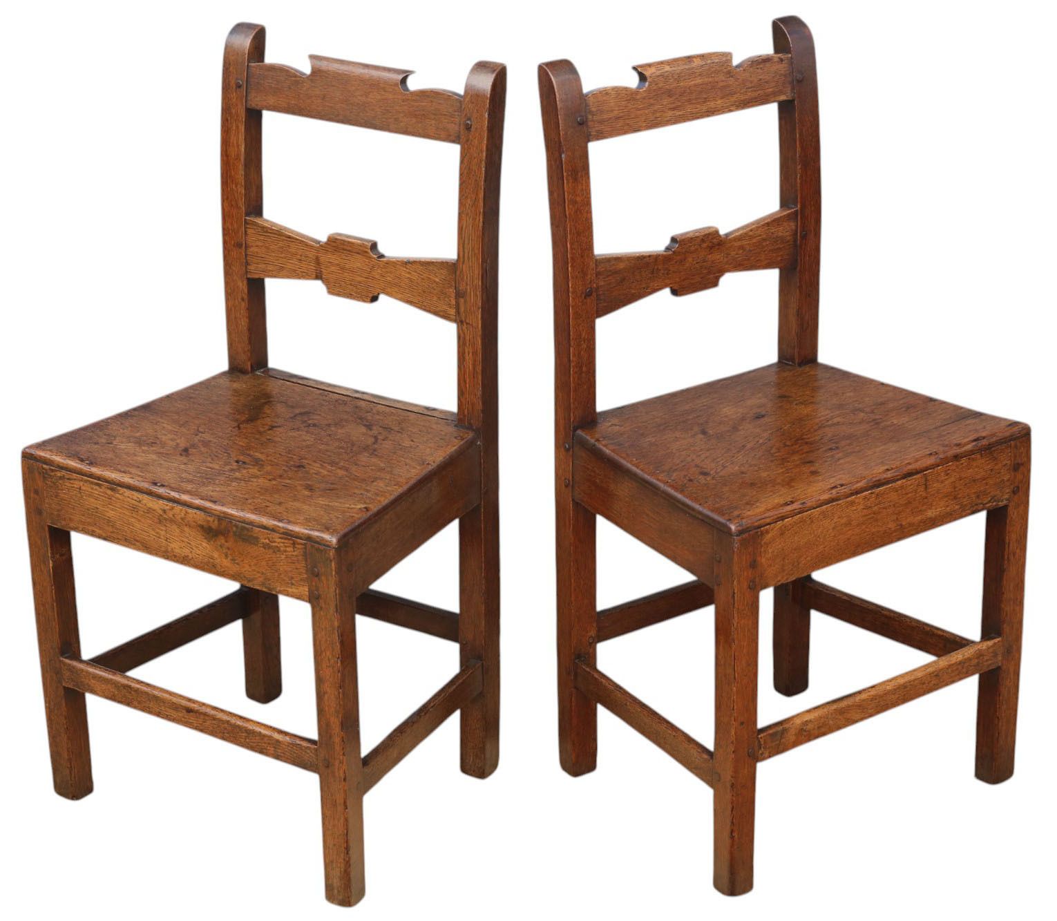 Antique 19th Century Pair Of Oak Chairs – Fine Quality Hall, Studio, Kitchen, Dining Or Bedroom Seating photo for sale