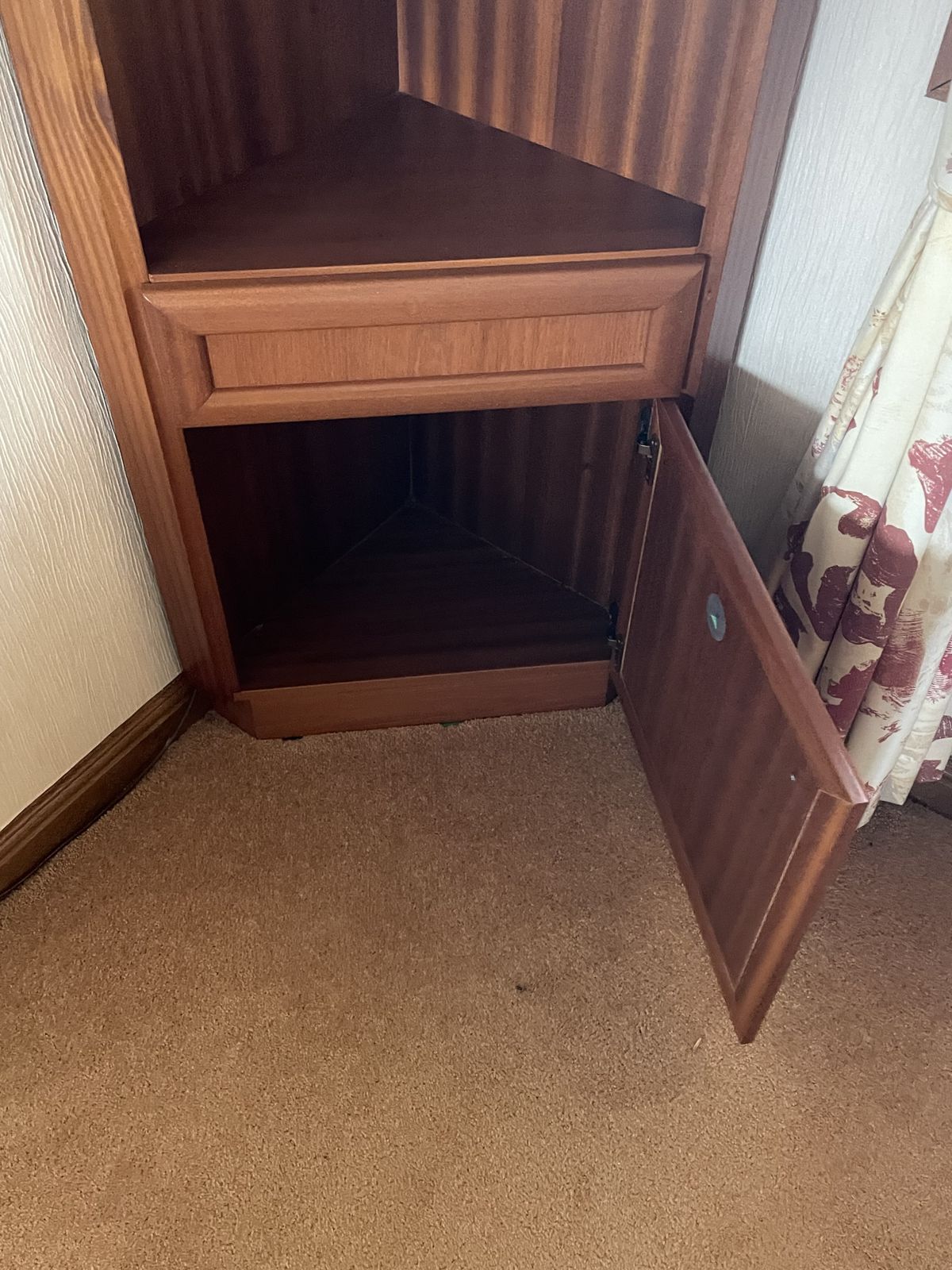 4 Piece McIntosh Furniture Set; Corner, Low, Display And Tv Unit photo vinterior