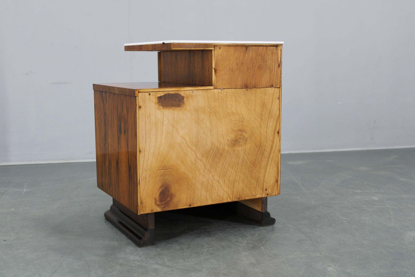 photo vinterior 1940s Night Stand In Walnut Finish With Glass Top, Czechoslovakia