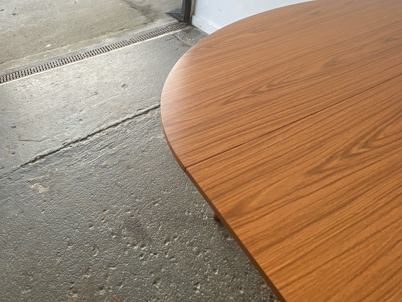 1960’s Mid Century Modern Extending Dining Table By Schrieber Furniture photo Furniture