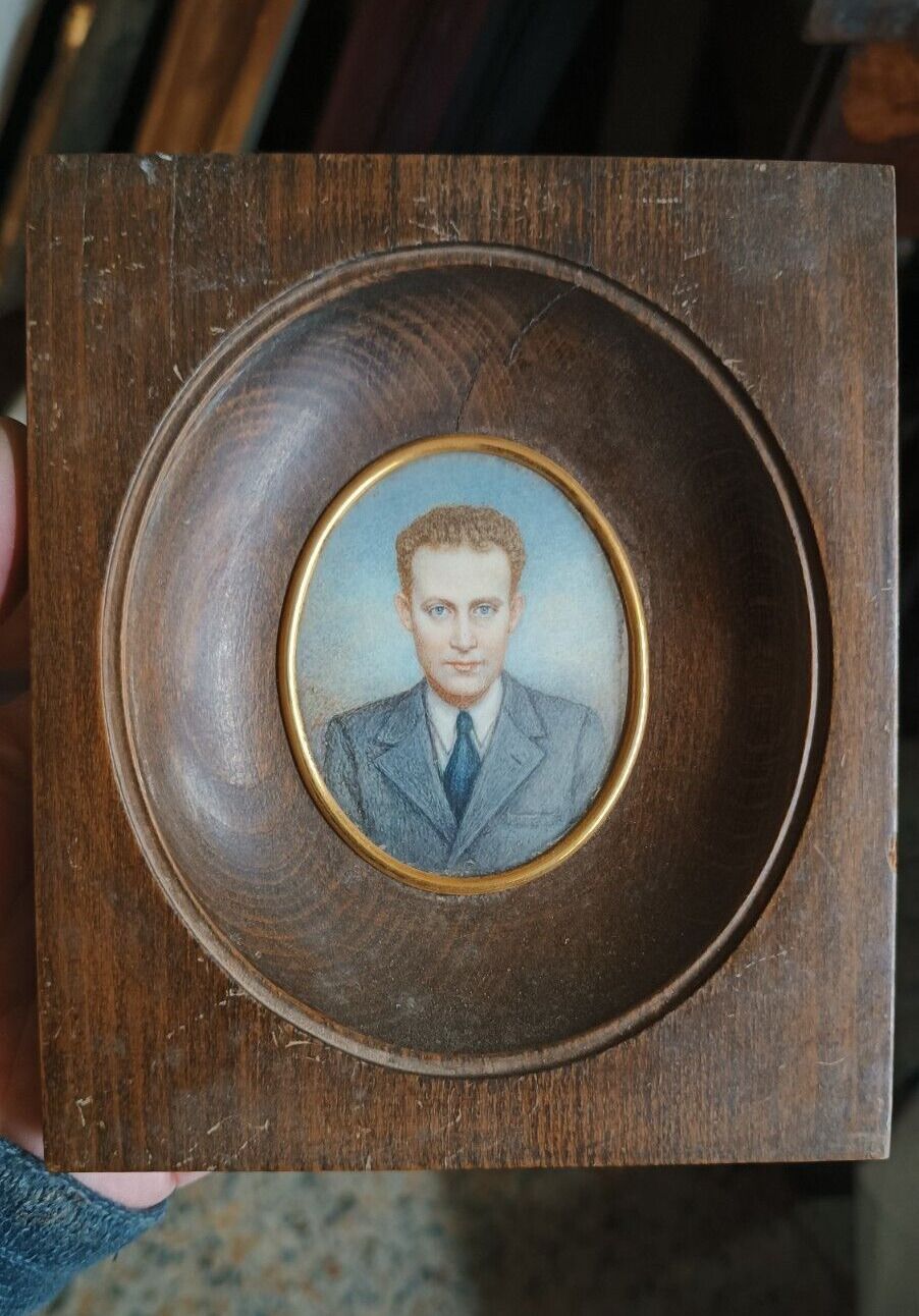 Three Painted Miniatures Portraits Italian School photo 198.0