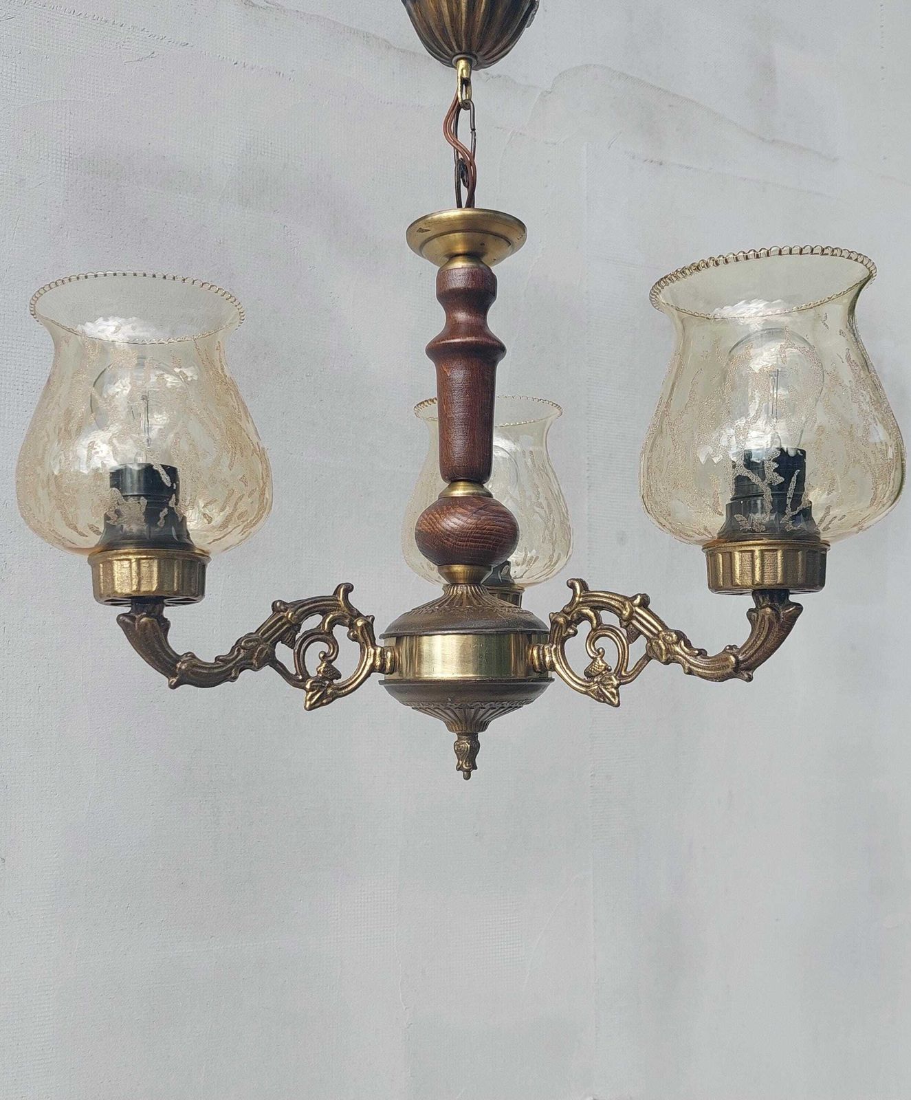 photo furniture Antique Brass And Wood Chandelier, Vintage 3 Light Ceiling Fixture With Amber Glass Shades, Retro Mid Century Lighting, 60's