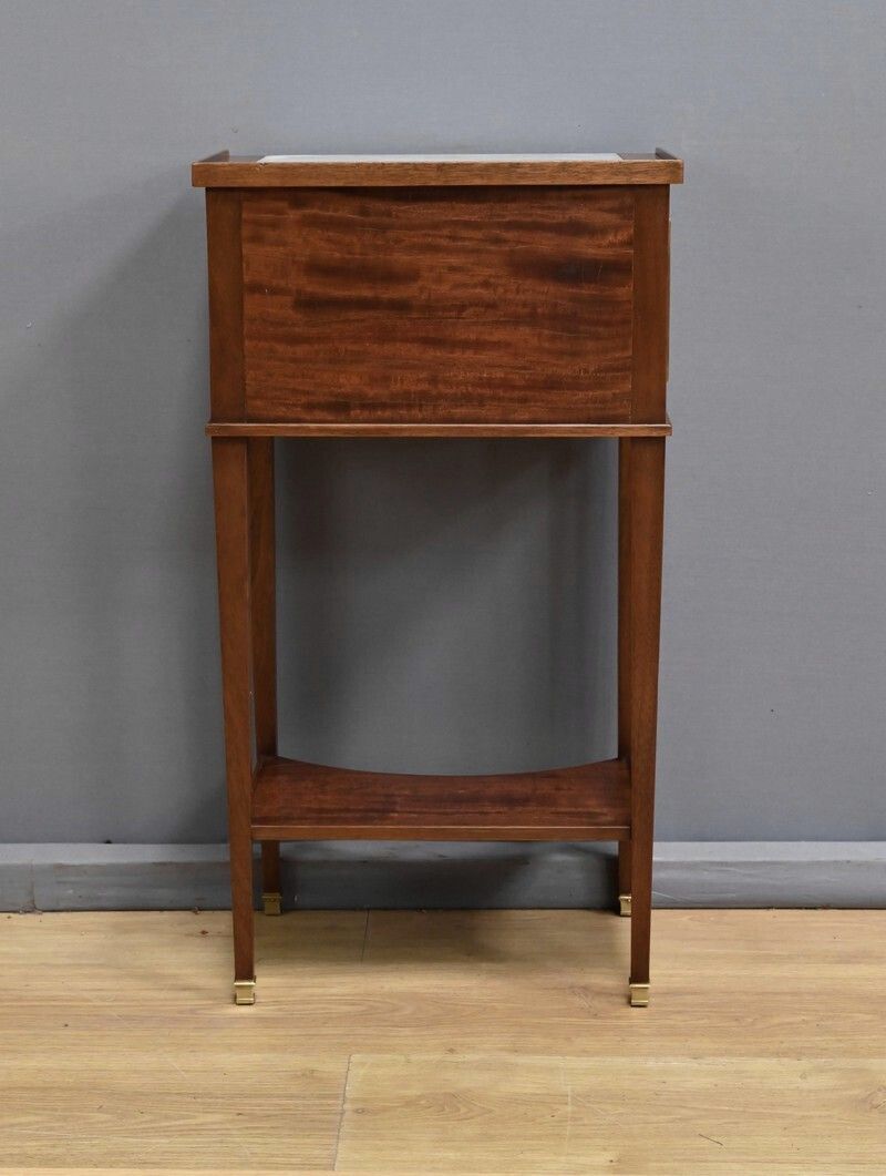 Furniture Small Mahogany Coffee Table, Louis XVI Style – Mid 20th Century photo