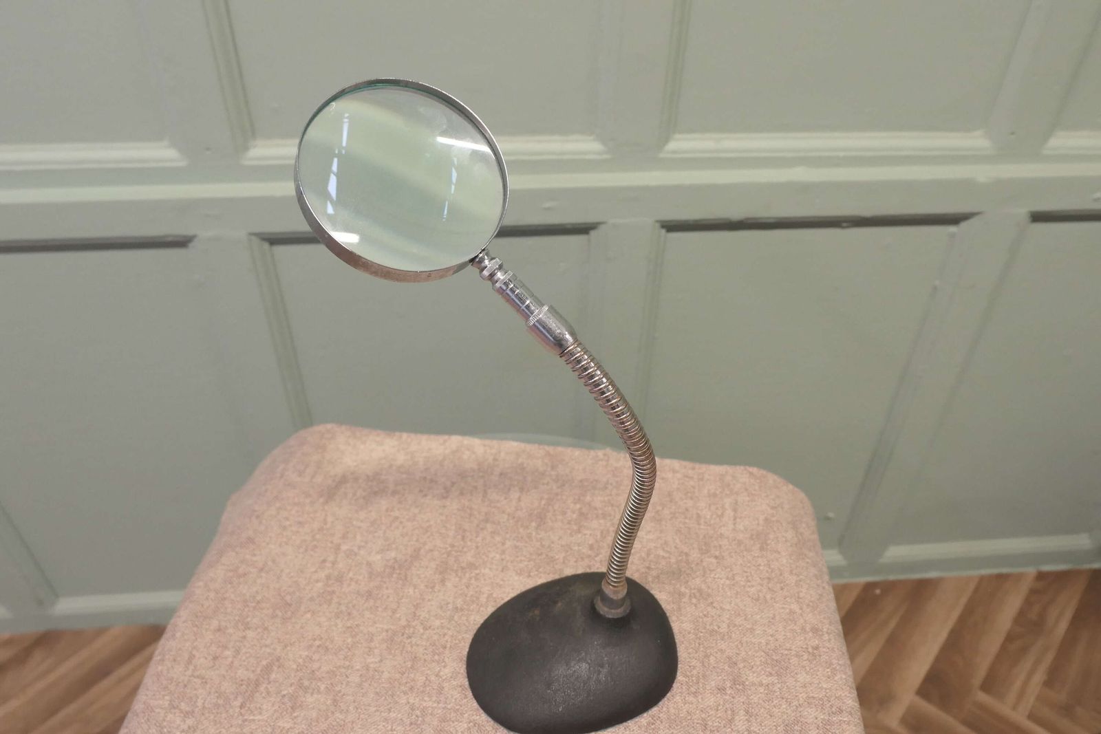 Art Deco Chrome Desk Top Magnifying Glass photo vinterior