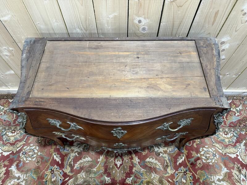 Commode Sauteuse De Style Louis XV En Marqueterie photo for sale