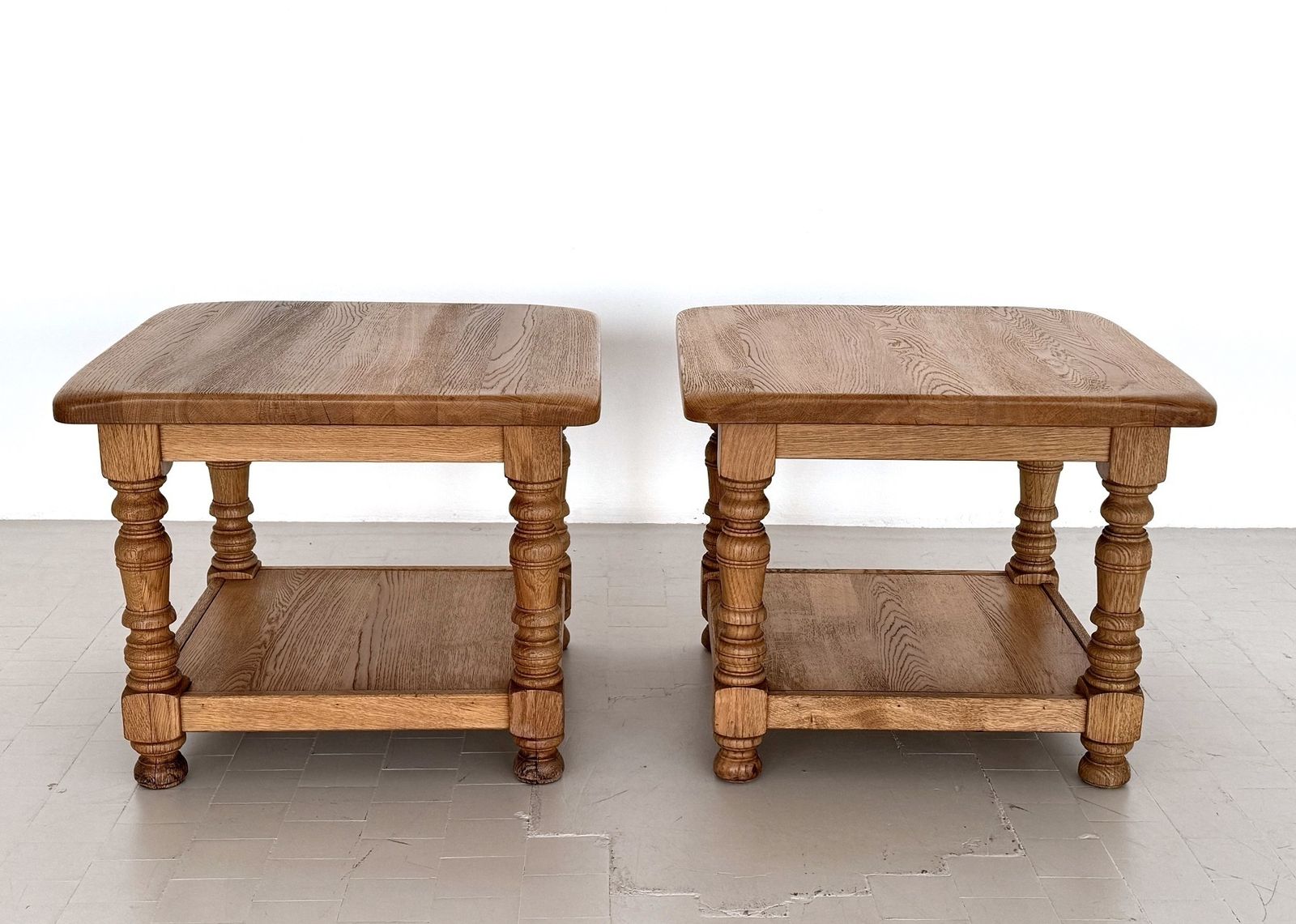 photo vintage Hand Crafted Rustic Textured Oak Side Or Coffee Tables By Vereinigte Werkstätten, 1970
