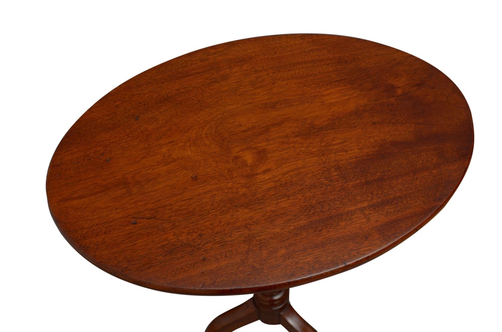 Elegant Early Victorian Tilt Top Table photo for sale