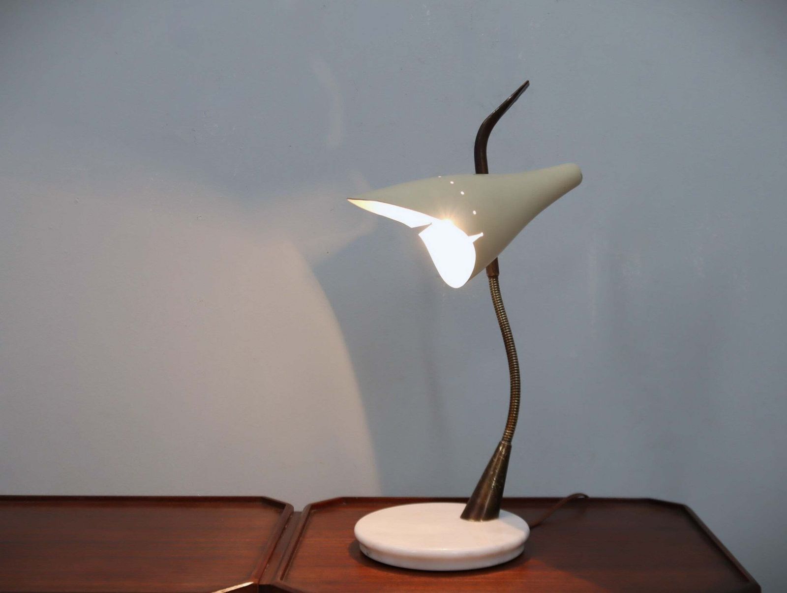 Oscar Torlasco For Lumen Rare 1950s Italian Table Lamp In Brass And Marble photo furniture