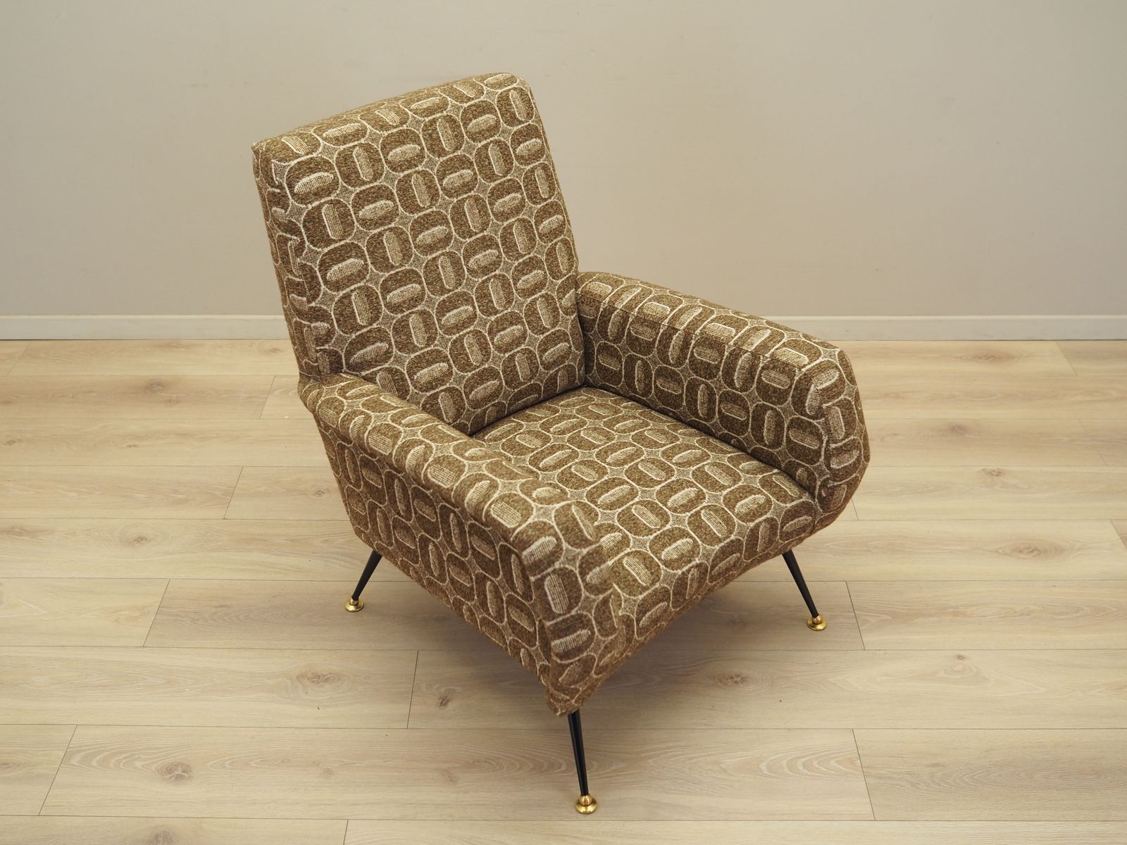 photo for sale Lounge Chair, Italian Design, 1970s, Production: Italy