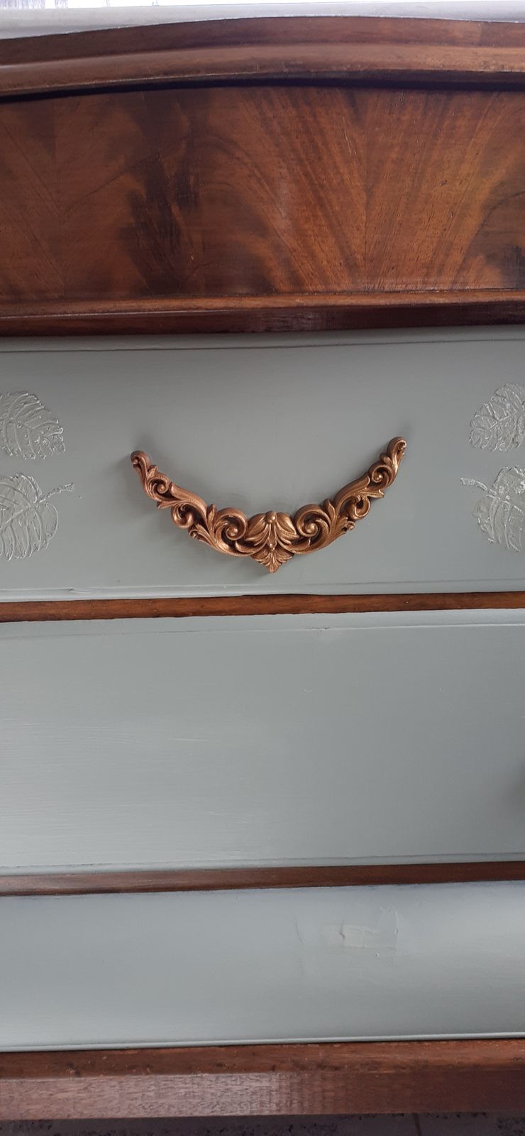 Furniture Reduced Stunning , Victorian Flame Mahogany. Large Serpentine Chest With Shaped Feet. This Is  A Class Act photo