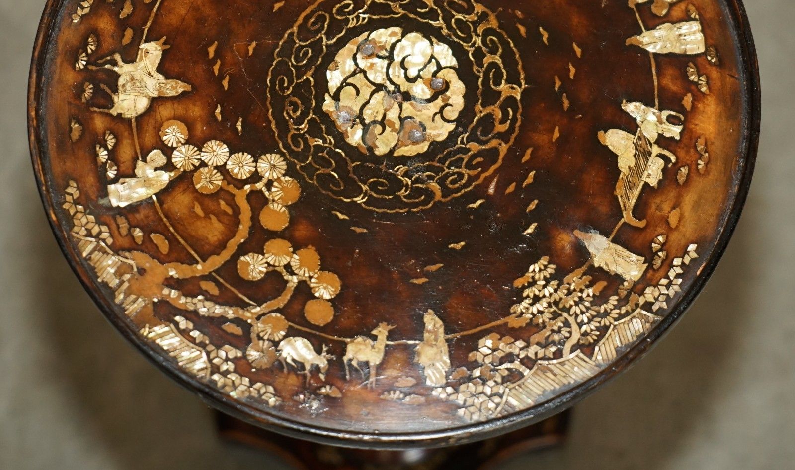 Pair Of Antique Chinese Chinoiserie Circa 1880 Mother Of Pearl Side End Tables photo vinterior