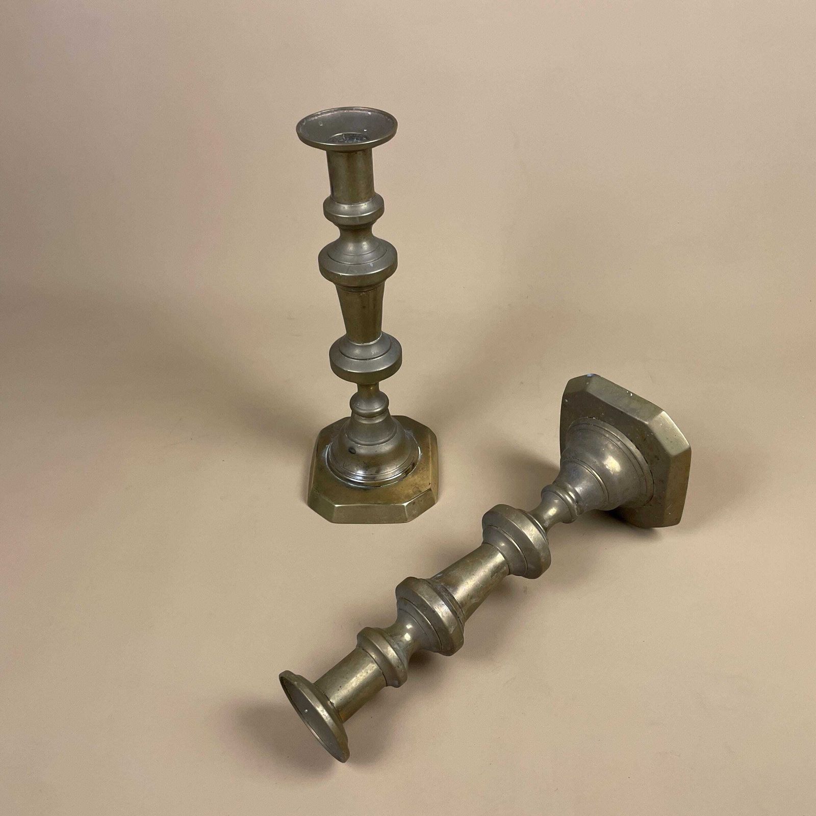 Antique Matching Pair Of Gold Brass Metal Candlestick Candle Stick Holders Vintage Column Taper Dinner Candlesticks Column Pillar Set Holder photo furniture