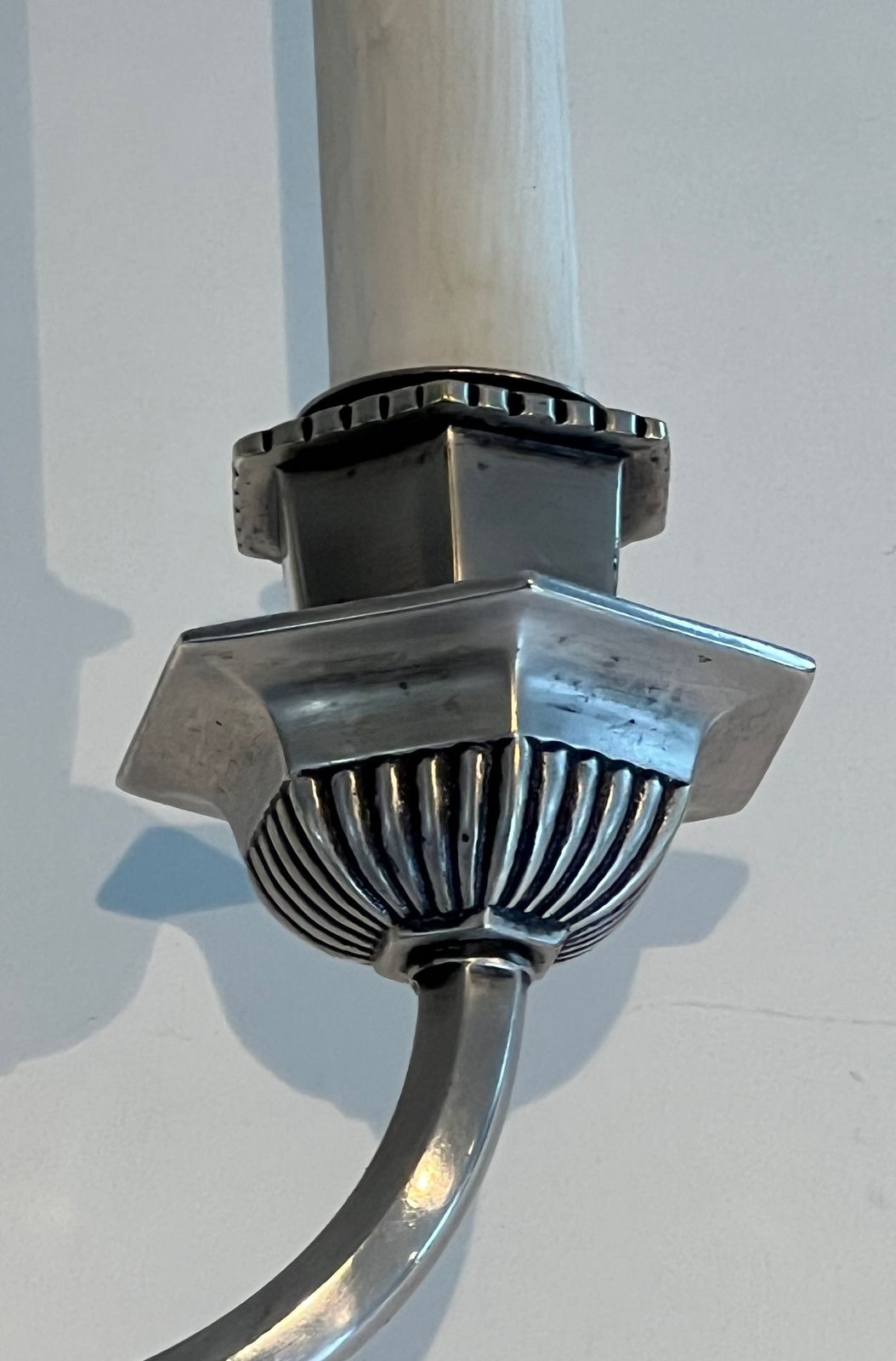photo furniture Pair Of Large Louis XVI Style Wall Lights In Silver Metal With 3 Light Arms