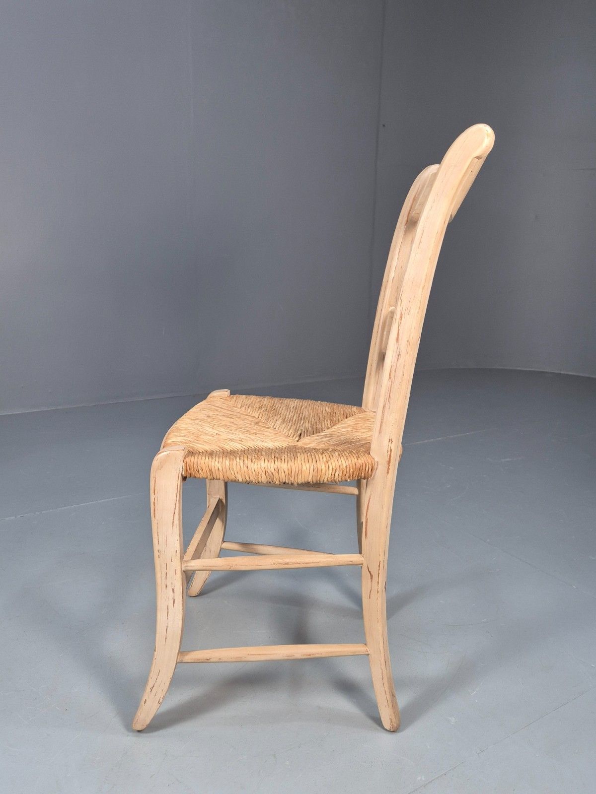 photo furniture Vintage Country Dining Chair Rush Seat Distressed Cream Paint Eb10184 Vdin