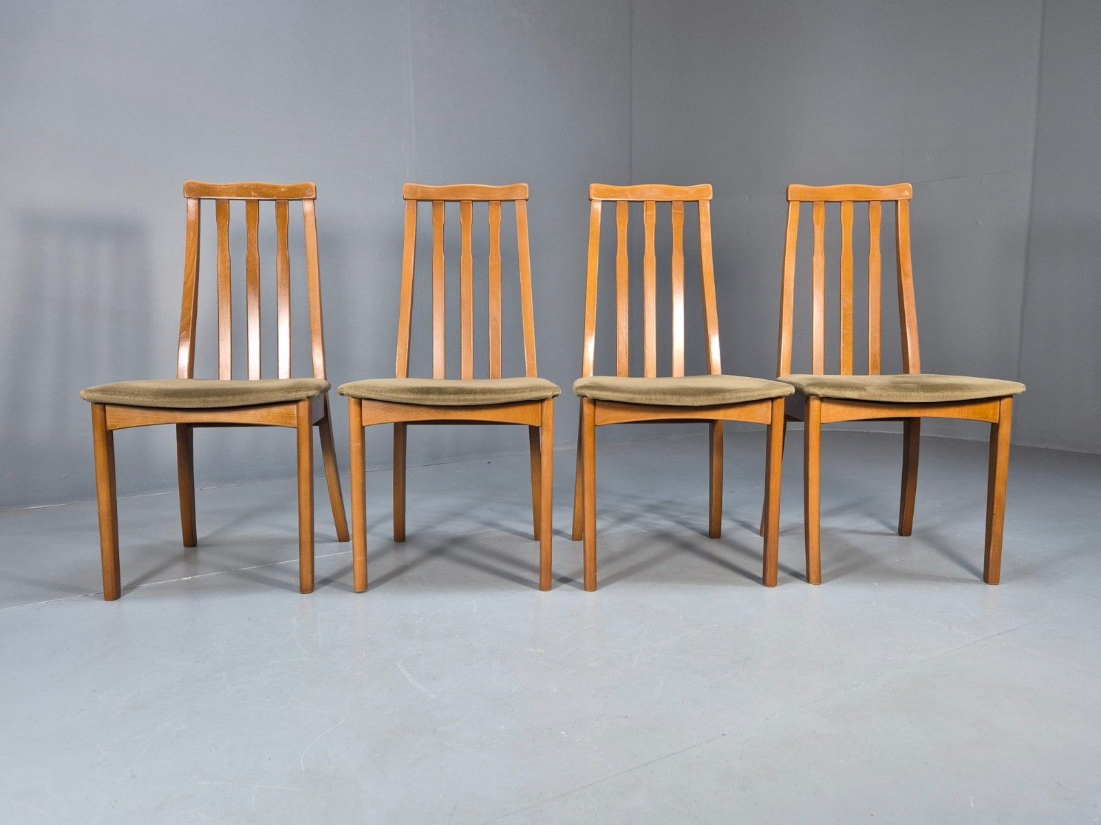 Eb10162 4 Jentique 1970s Dining Chairs Beech Green Dralon Retro Mdin photo Furniture