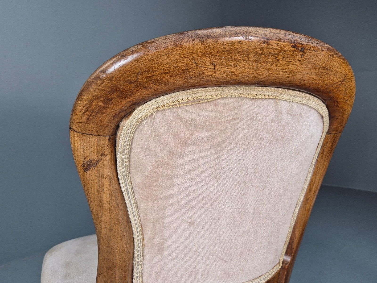 photo for sale 2 Antique Louis XV Style French Country Chairs Balloon Back  Eb10048 Vdin