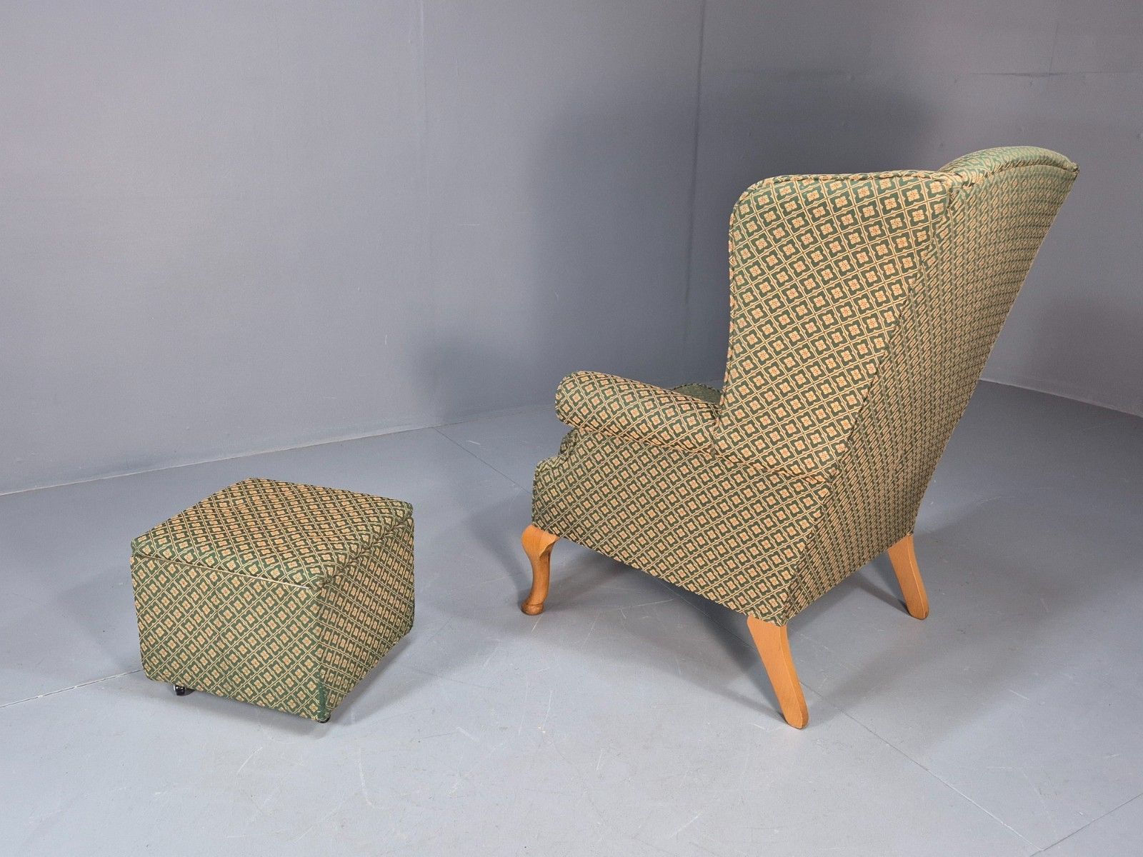 225.0 Vintage Parker Knoll Style Wingback With Footstool 1970s Green Eb9988 Vclo photo