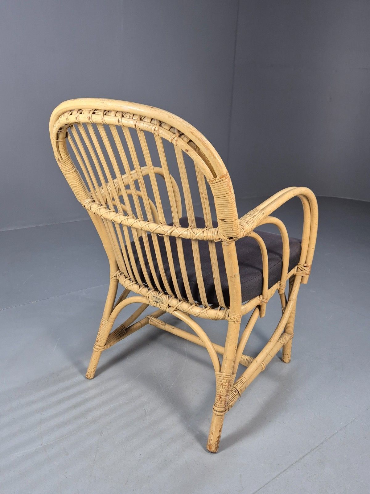photo furniture Vintage Wicker Lounge Chair 1970s Retro Eb9209 Vber