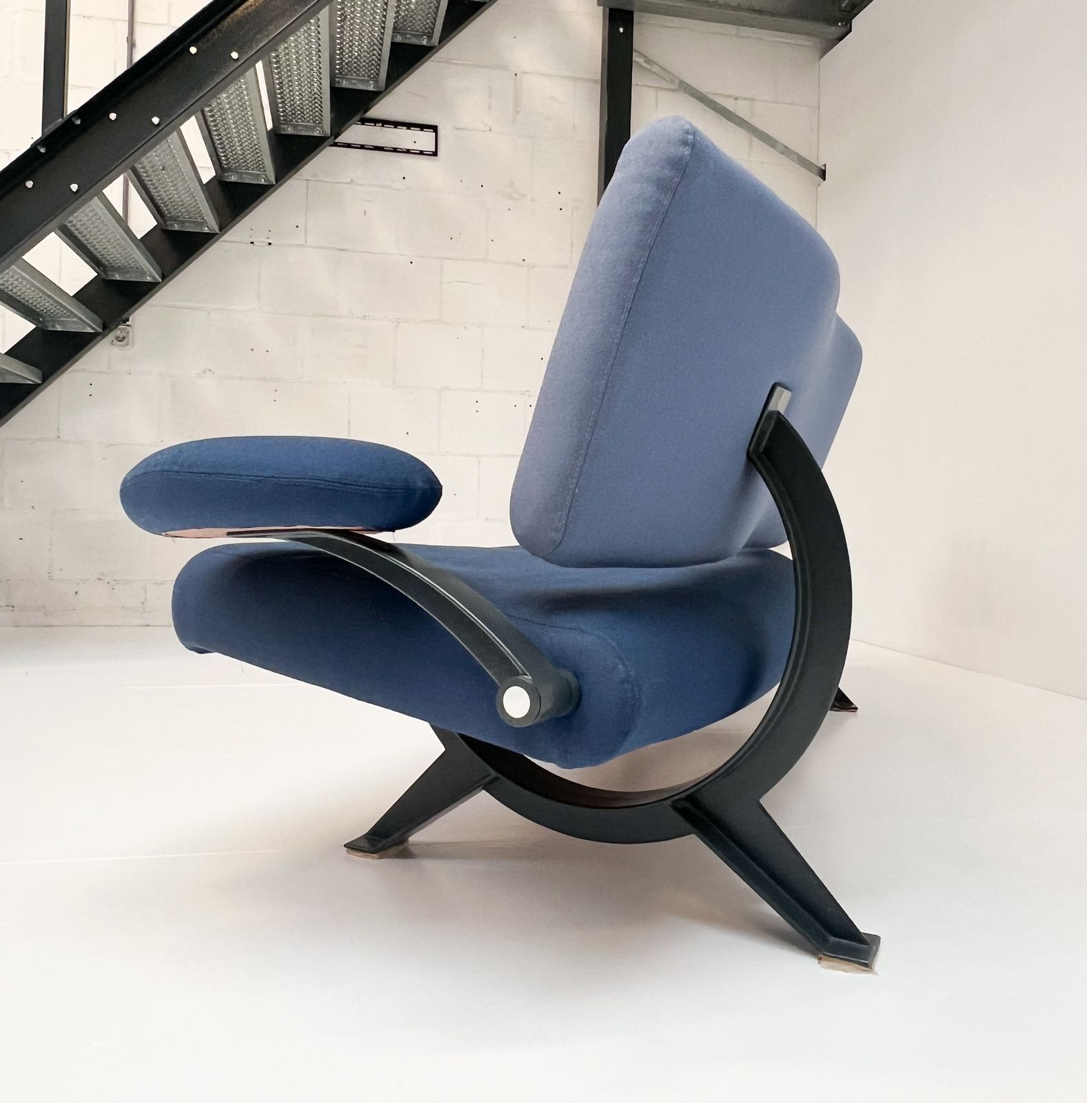 Orbit Sofa By Artifort, 1990’s