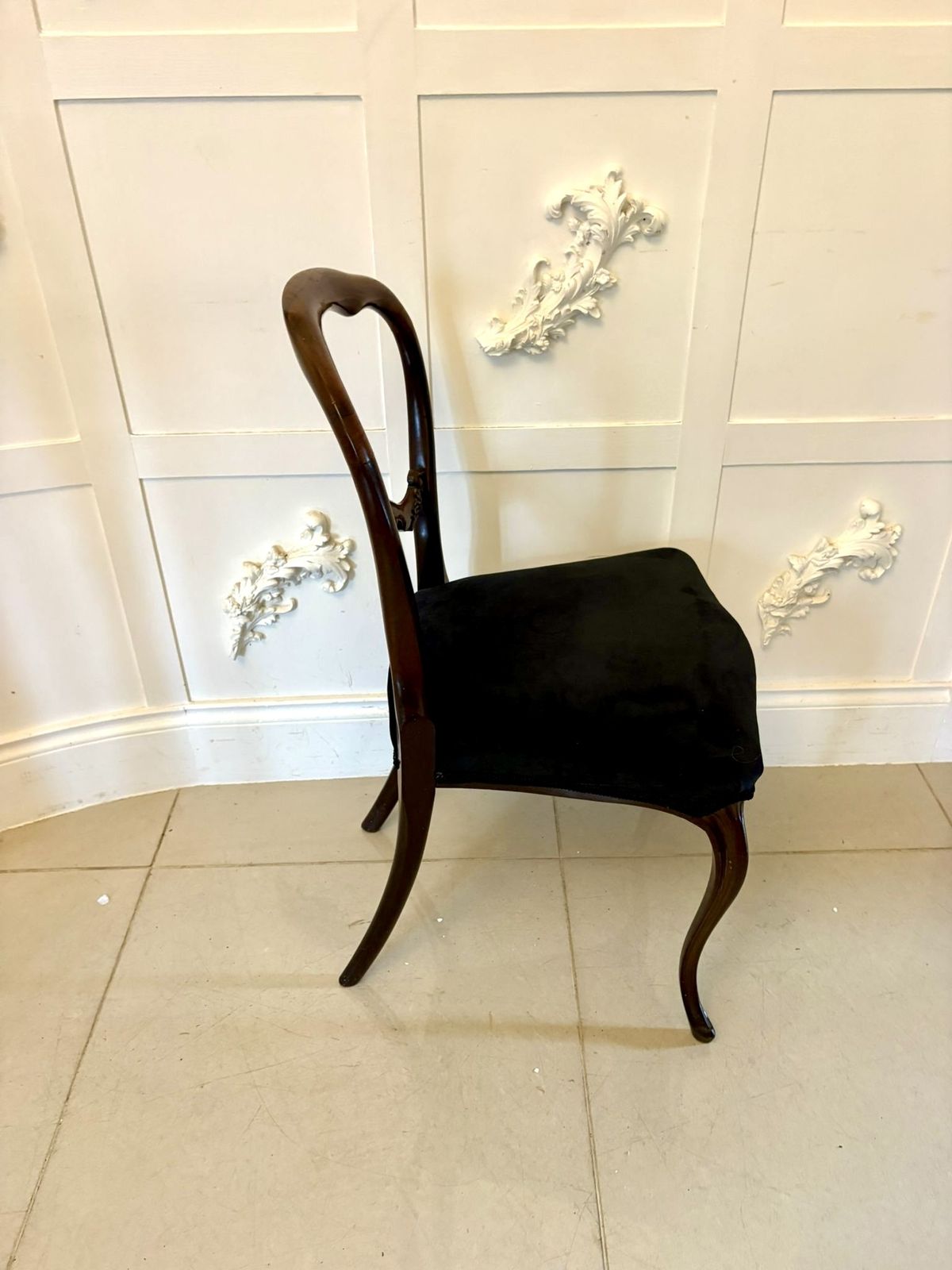 photo vinterior Superb Quality Set Of Ten Antique 19th Century Rosewood Dining Chairs