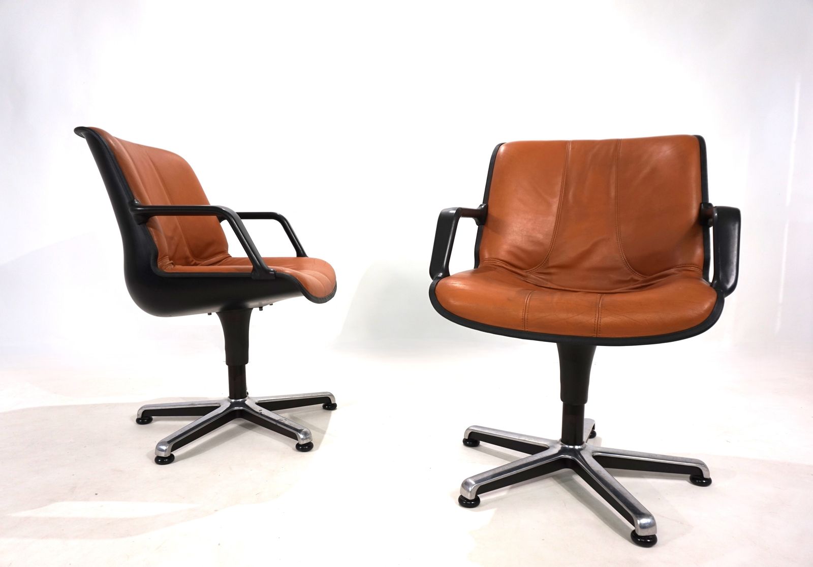 Set Of Two Fröscher Office Chairs By Burkhard Vogtherr, 1970 photo vintage