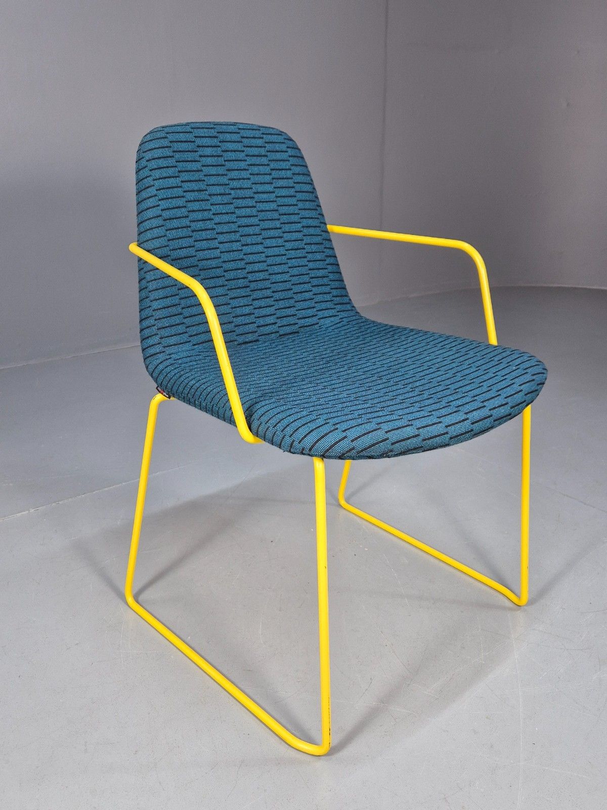 Modern Yellow Metal Framed Chair By Hitch Mylius Cebl Collection Eb10305 Mnor photo vinterior