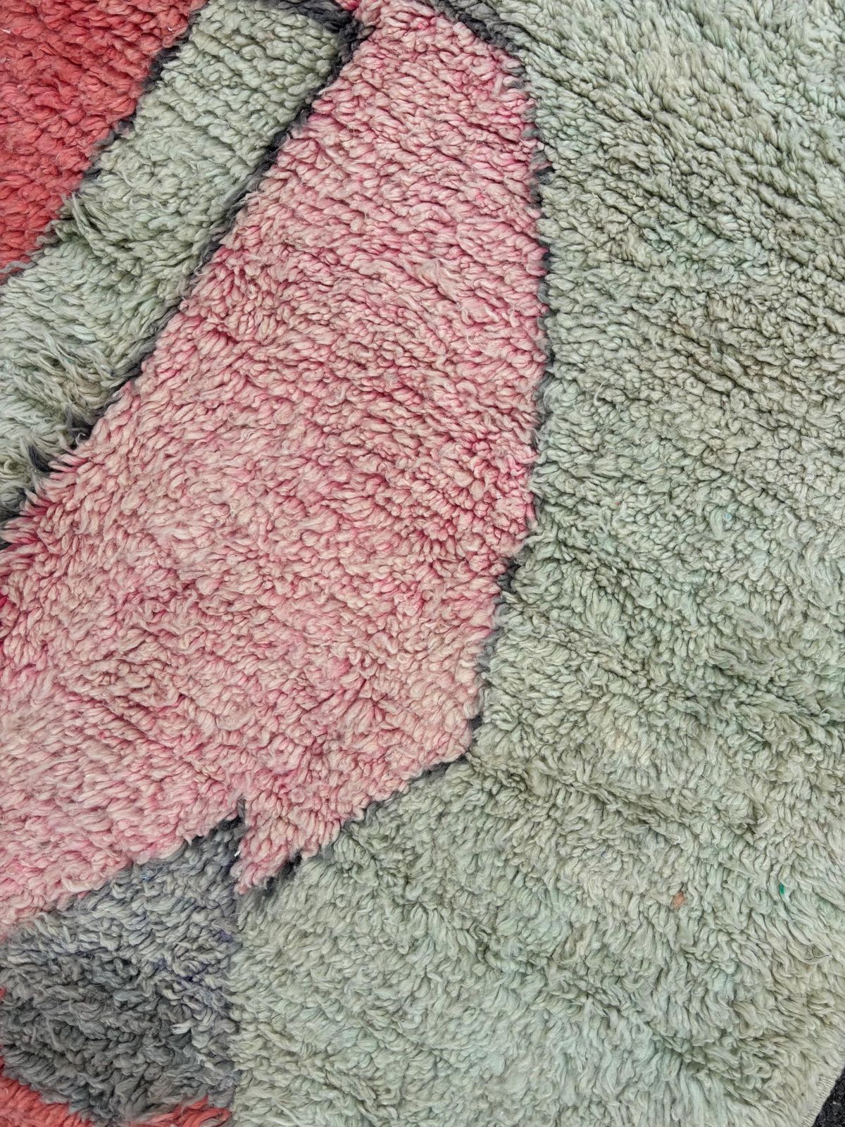 Authentic Moroccan Boujad Pink Berber Wool Rug 170x260 Cm   Handwoven Geometric Boho Area Carpet   Tribal Wool Rug photo vinterior