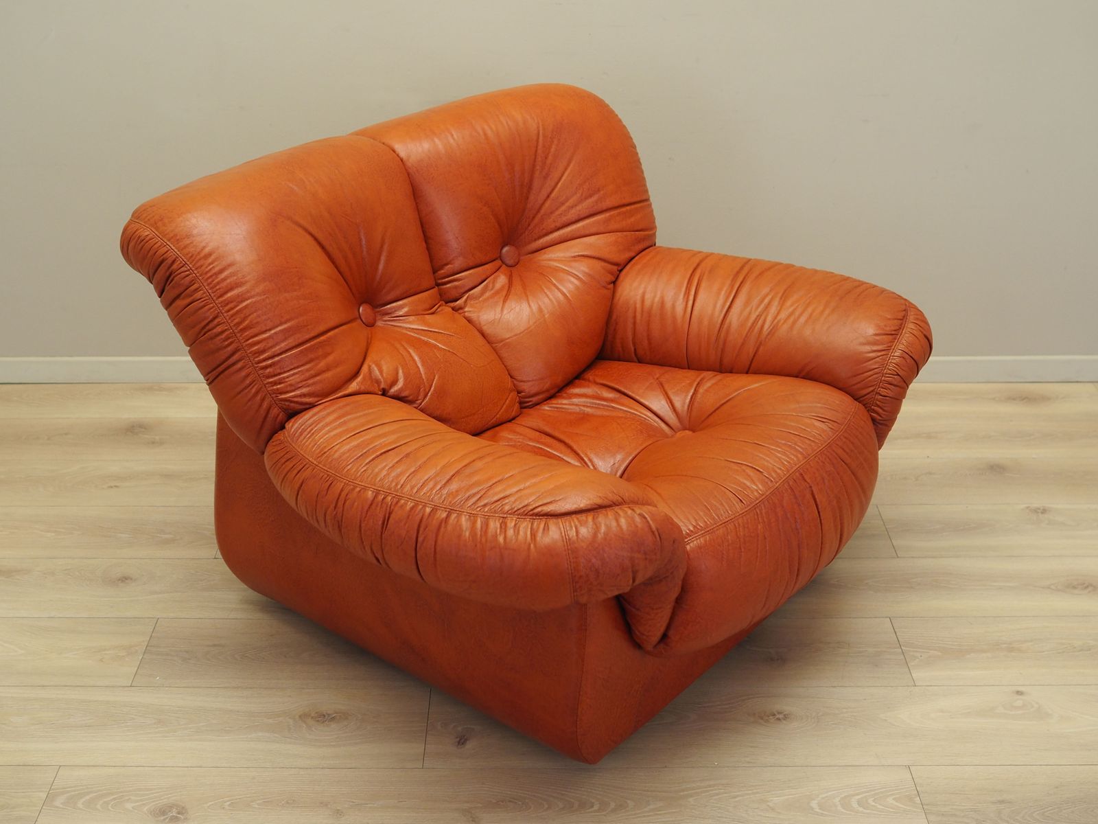 photo for sale Lounge Chair, Italian Design, 1970s, Manufacturer: Pellerossi