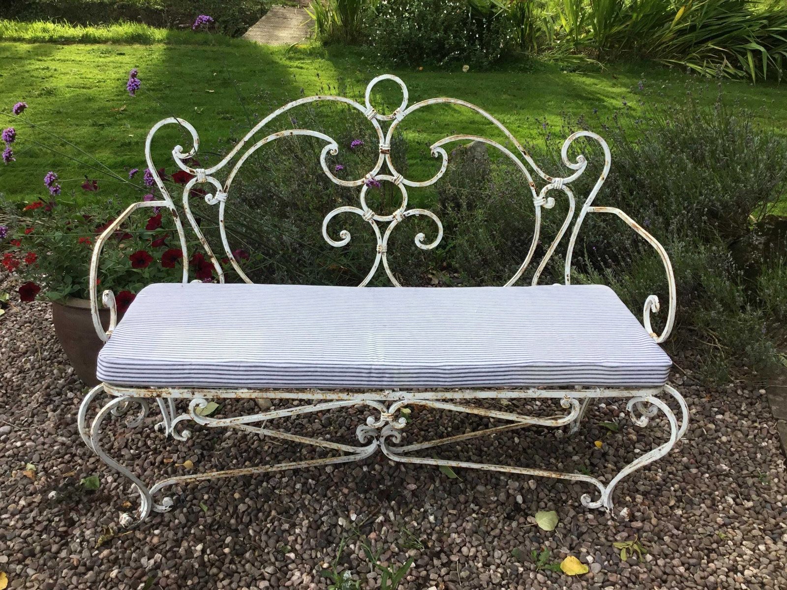 Stunning Vintage Decorative Garden/Conservatory Bench photo furniture