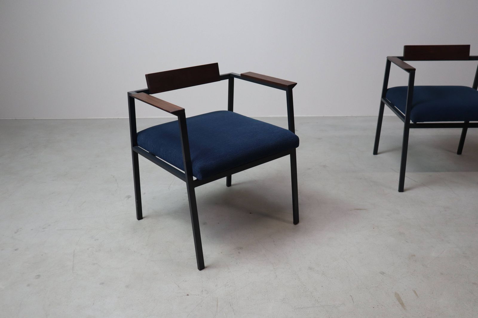photo for sale Pair Of Postmodern Armchairs In Steel And Mahogany, 1970s