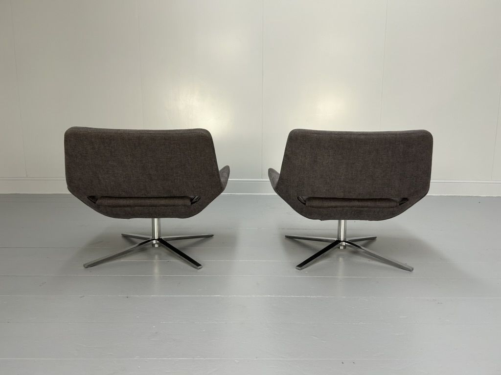 Pair Of B&B Italia “Metropolitan Me84” Armchairs – In Mid Grey Fabric photo for sale