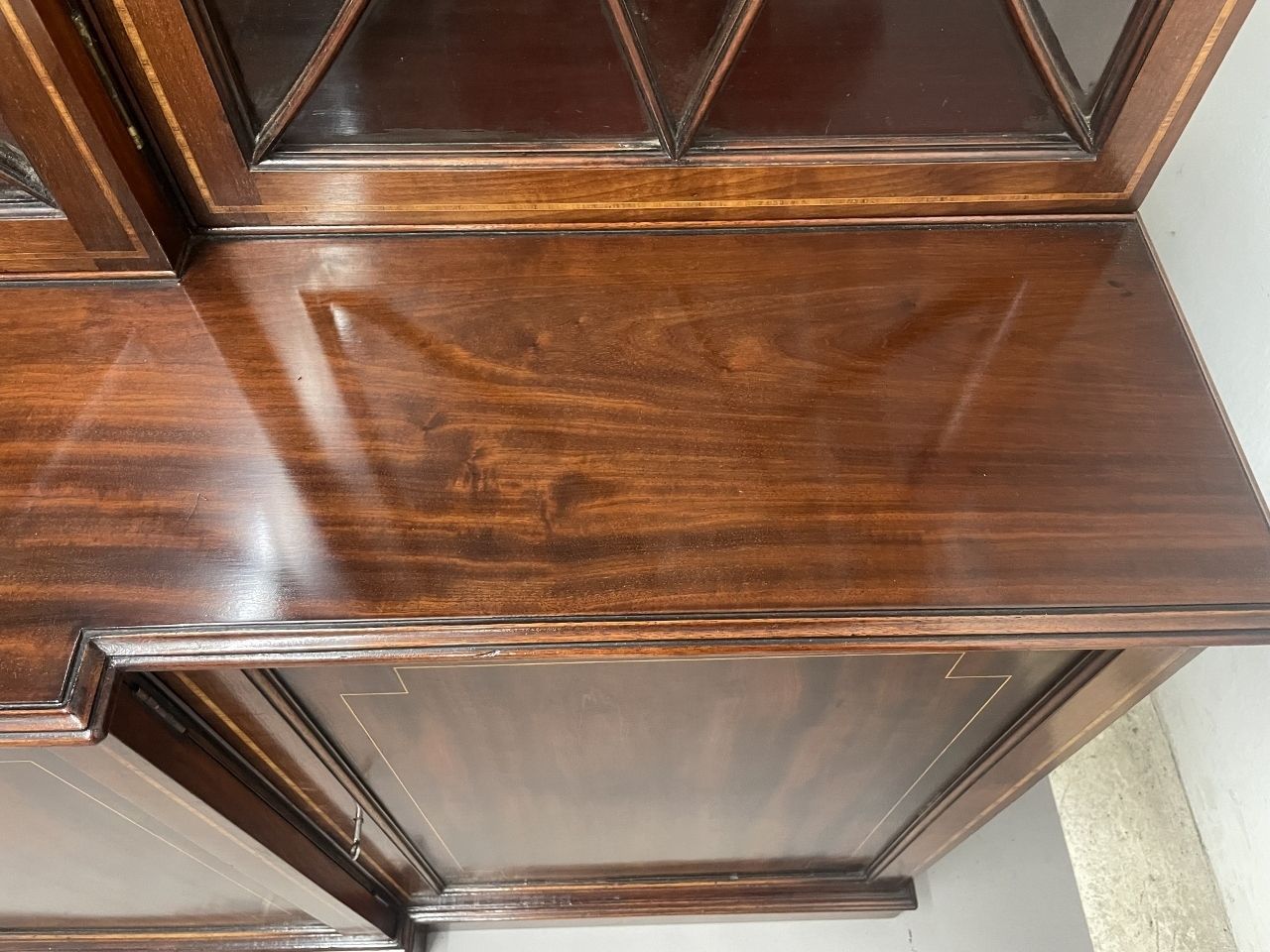 6450.0 19th Century Inlaid Mahogany Breakfront Bookcase photo