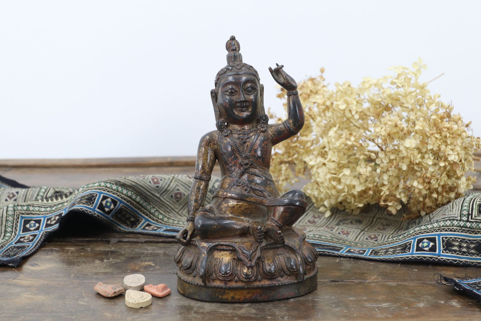 Tibetan Bronze Buddha With Traces Of Gold Leaf And Red Lacquer