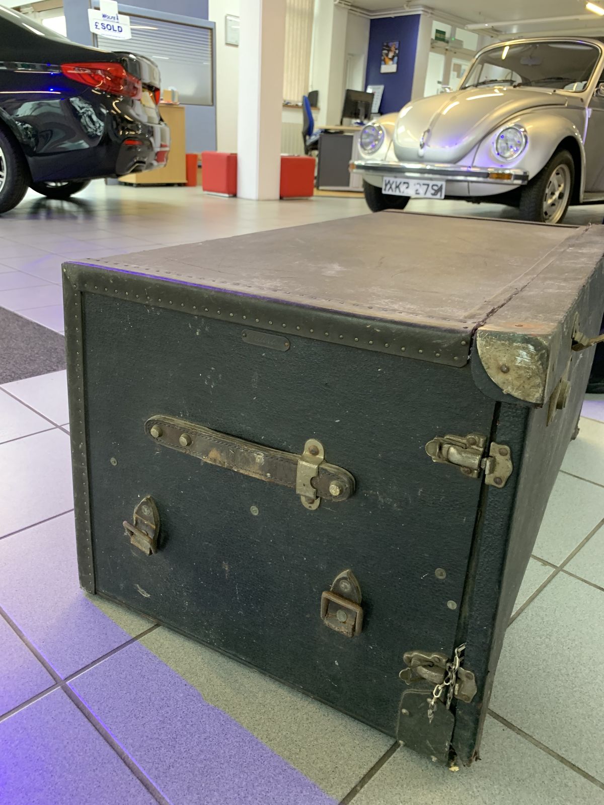 Old Car Travel Trunk photo Home Decor