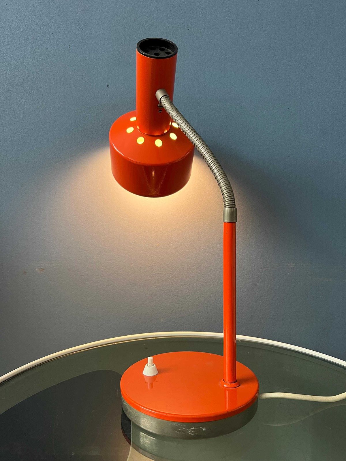 Oranje Mid Century Bureaulamp Van Hustadt Leuchten photo for sale
