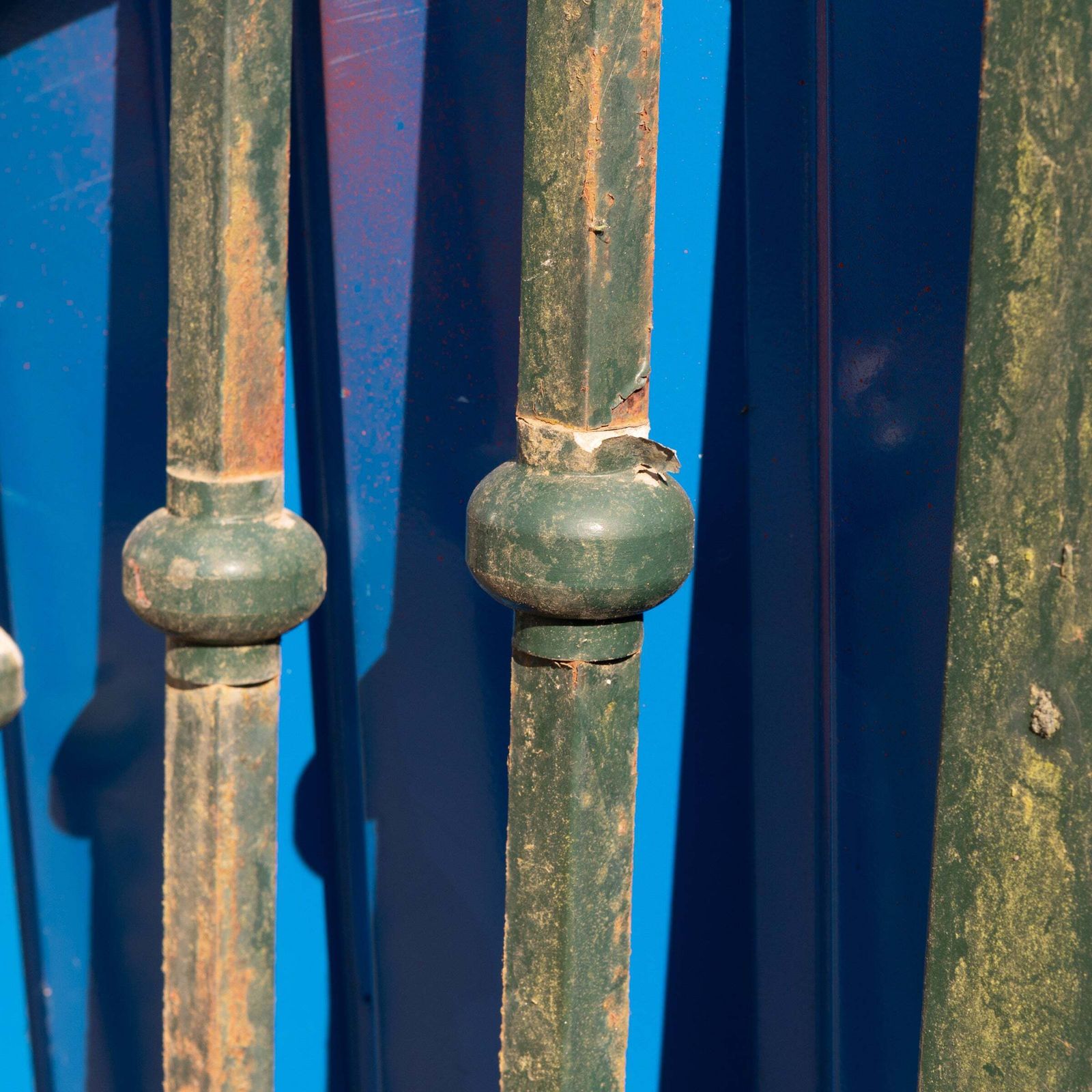 3200.0 Antique Art Deco Iron Gates With Optional Arched Crest (2 Pairs Available) photo