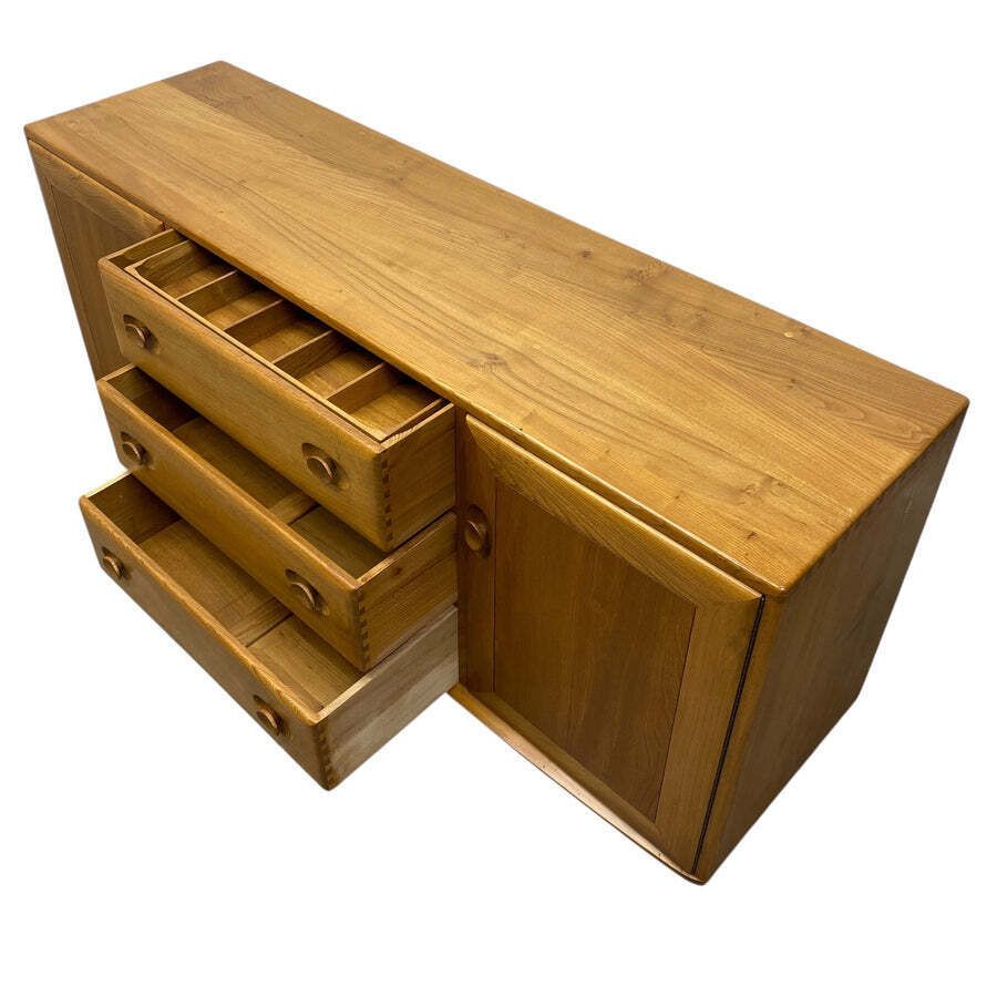 Ercol Sideboard Elm Blonde photo 895.0