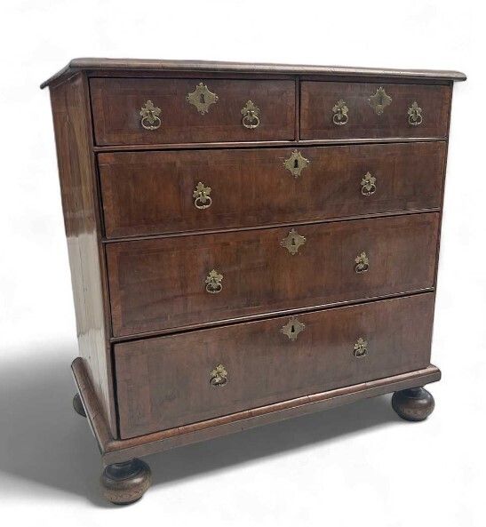 William And Mary  Walnut  Chest Of Drawers C1690 photo furniture