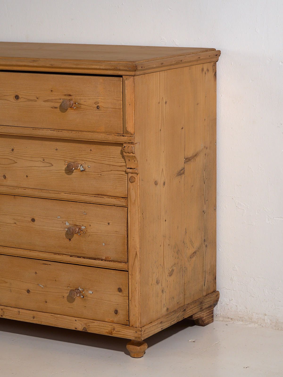 photo furniture Antique Provencal Style Chest Of Drawers (C.1920) #28