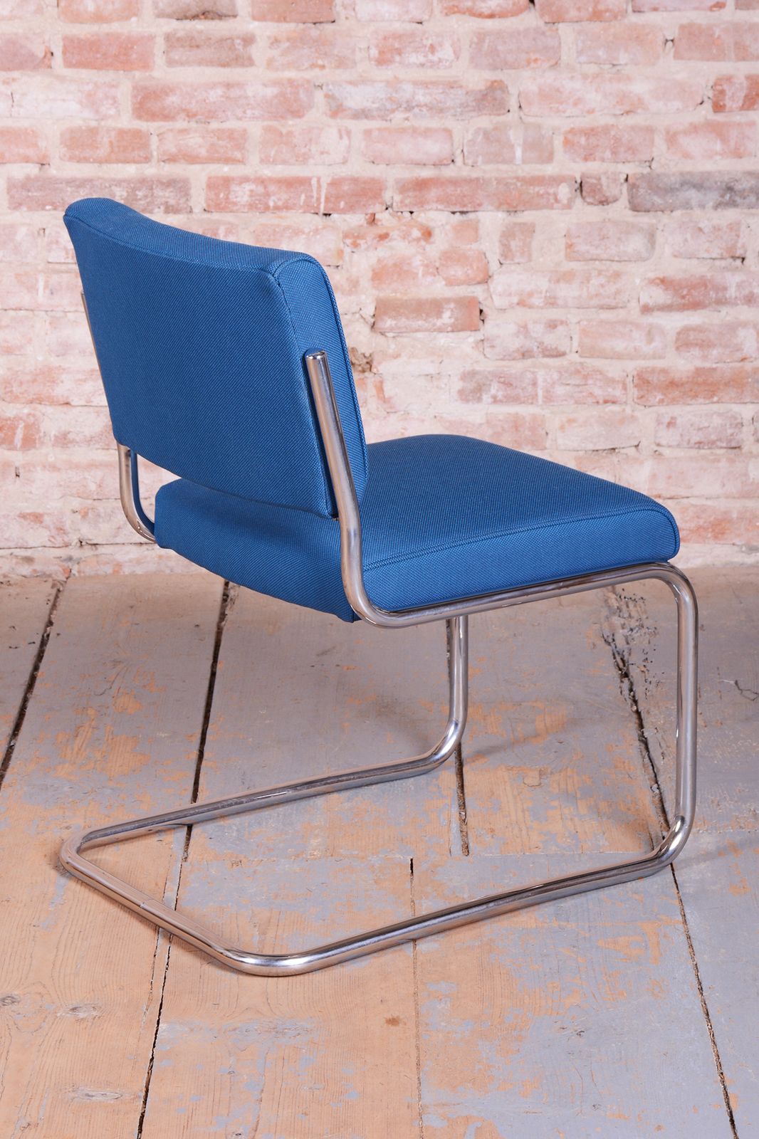 photo buy Pair Of Restored Bauhaus Chairs, By Hynek Gottwald, Chrome, Czech, 1930s