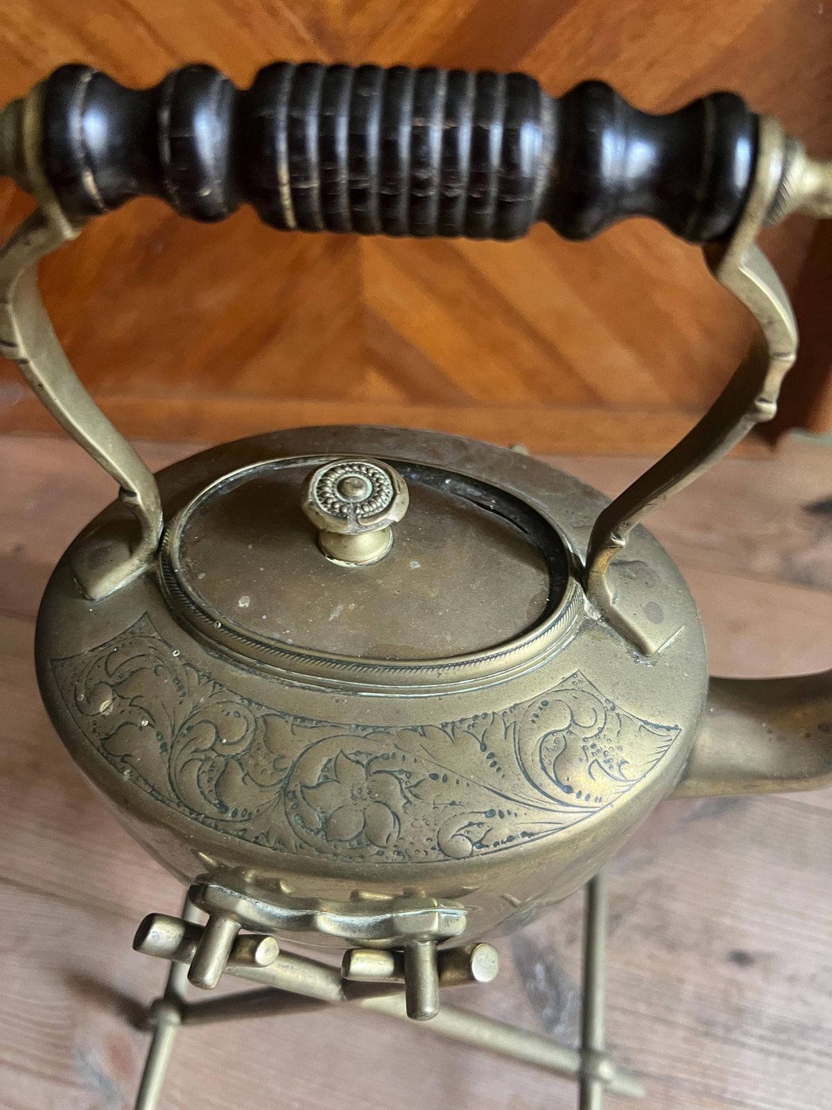 Antique Embossed Brass Tipping Kettle With Original Stand And Spirit Burner. William Soutter Brass Spirit Kettle With Stand. Unpolished. photo for sale