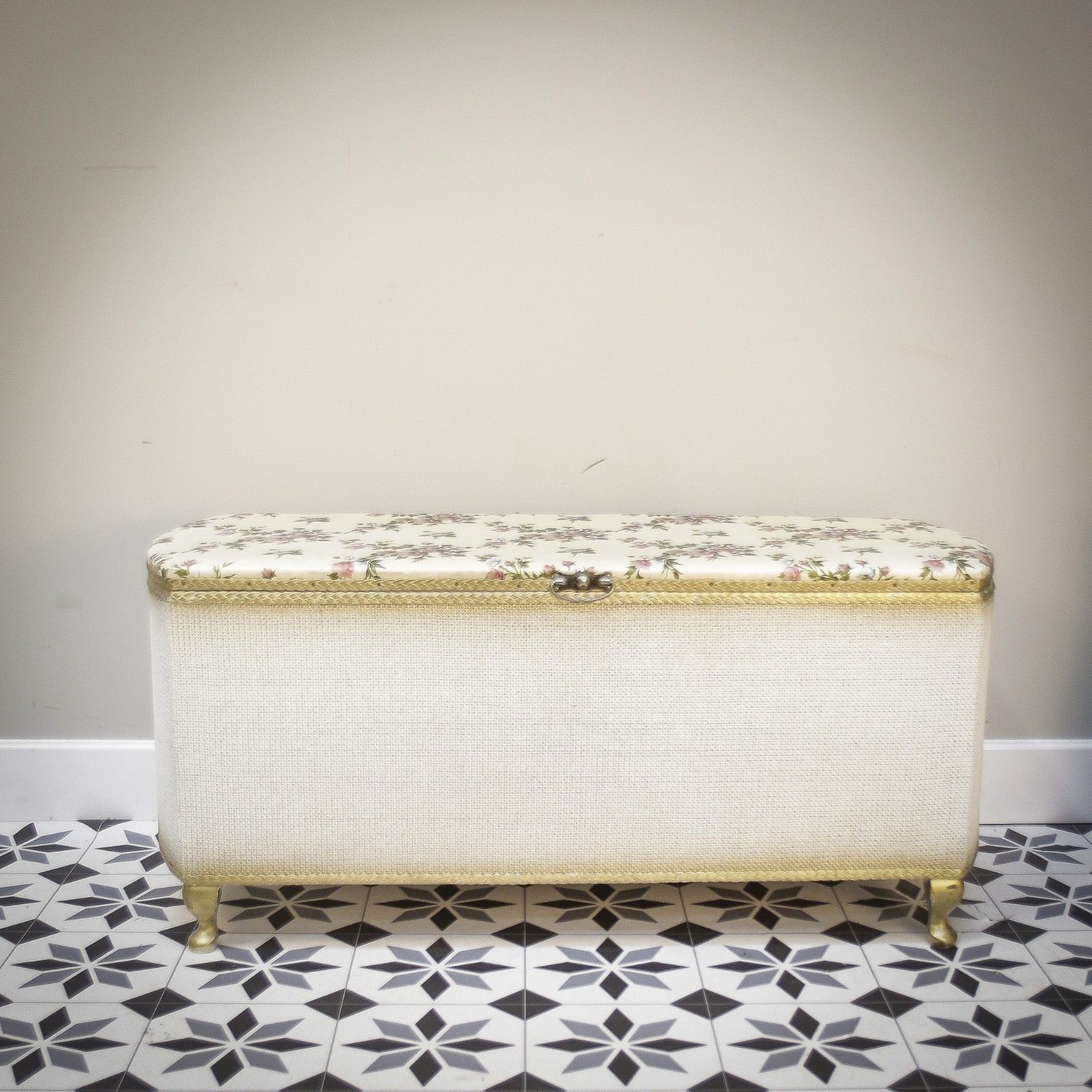 Lloyd Loom Ottoman Bedside Table And Chair Matching Set In White And Gold photo vinterior