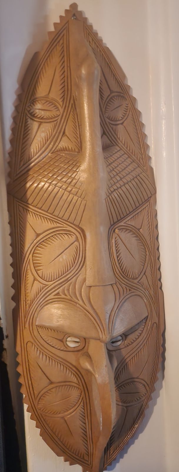 Papua New Guinea Sepik River Carved Wood Wall Mask photo vinterior